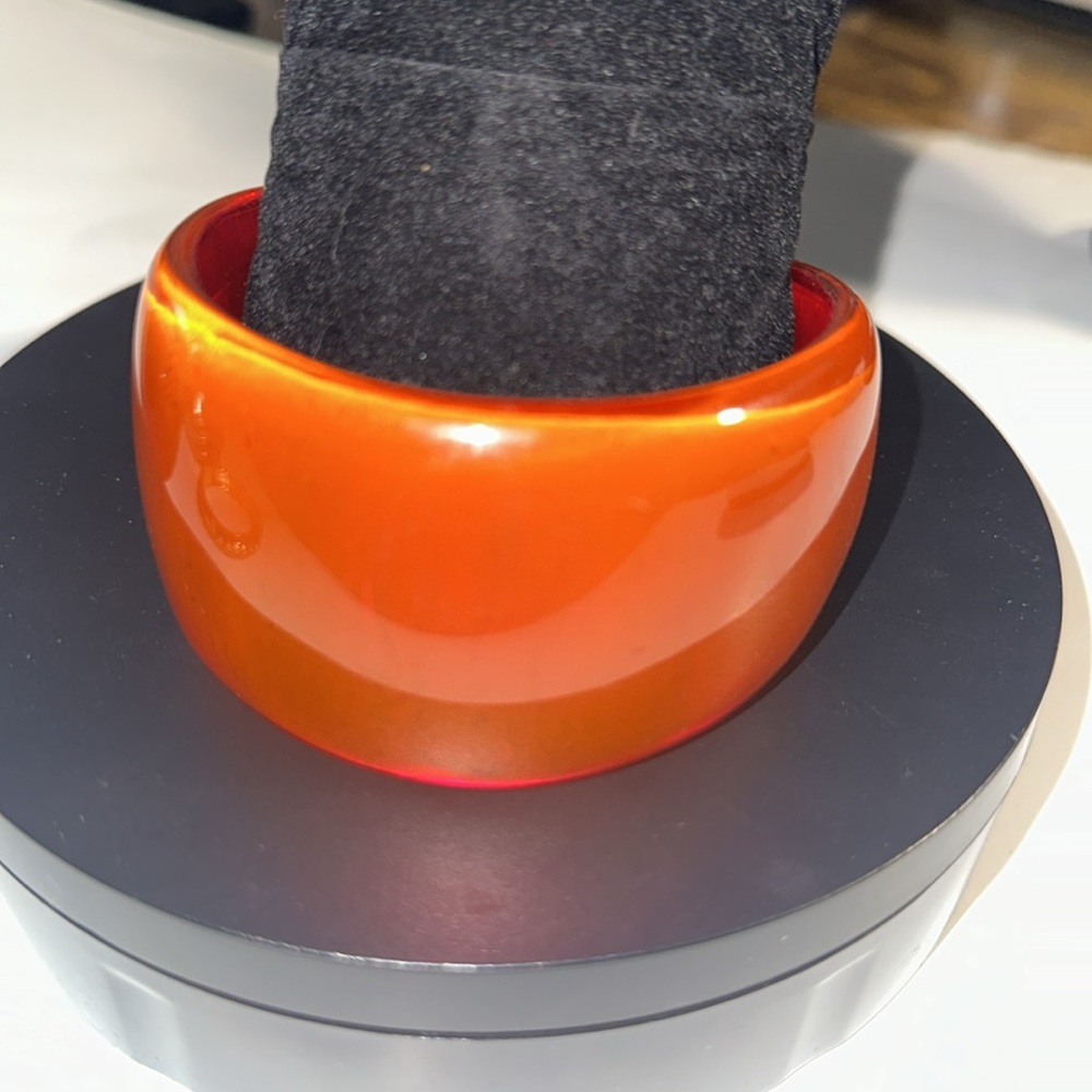 Cherry And Orange Bakelite Bangle Bracelets - image 5